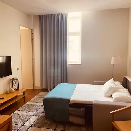 Timeout Market 2 Bedroom דירה ליסבון